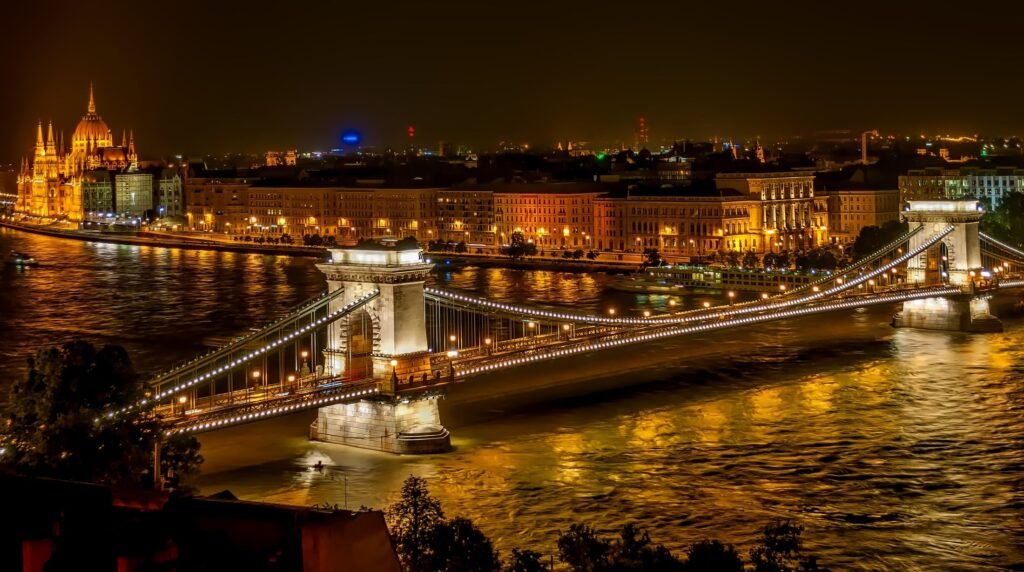 where to stay in Budapest for thermal baths