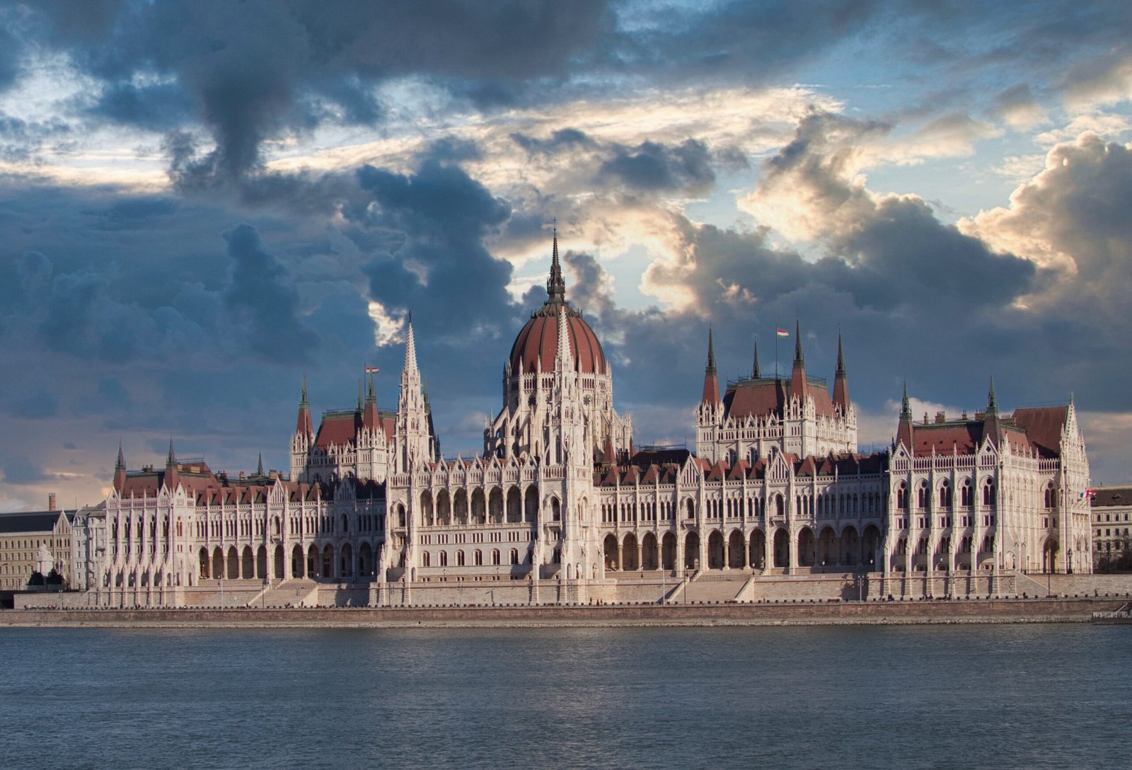 where to stay in Budapest for thermal baths