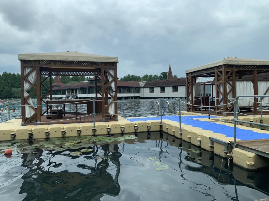 Floating pavilions and the lake bathhouse on Lake Hévíz, a popular day trip from Budapest