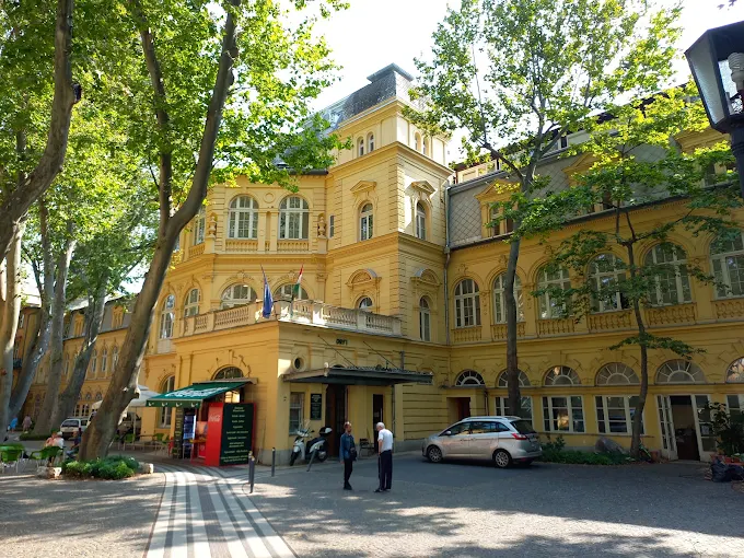 Lukács Bath